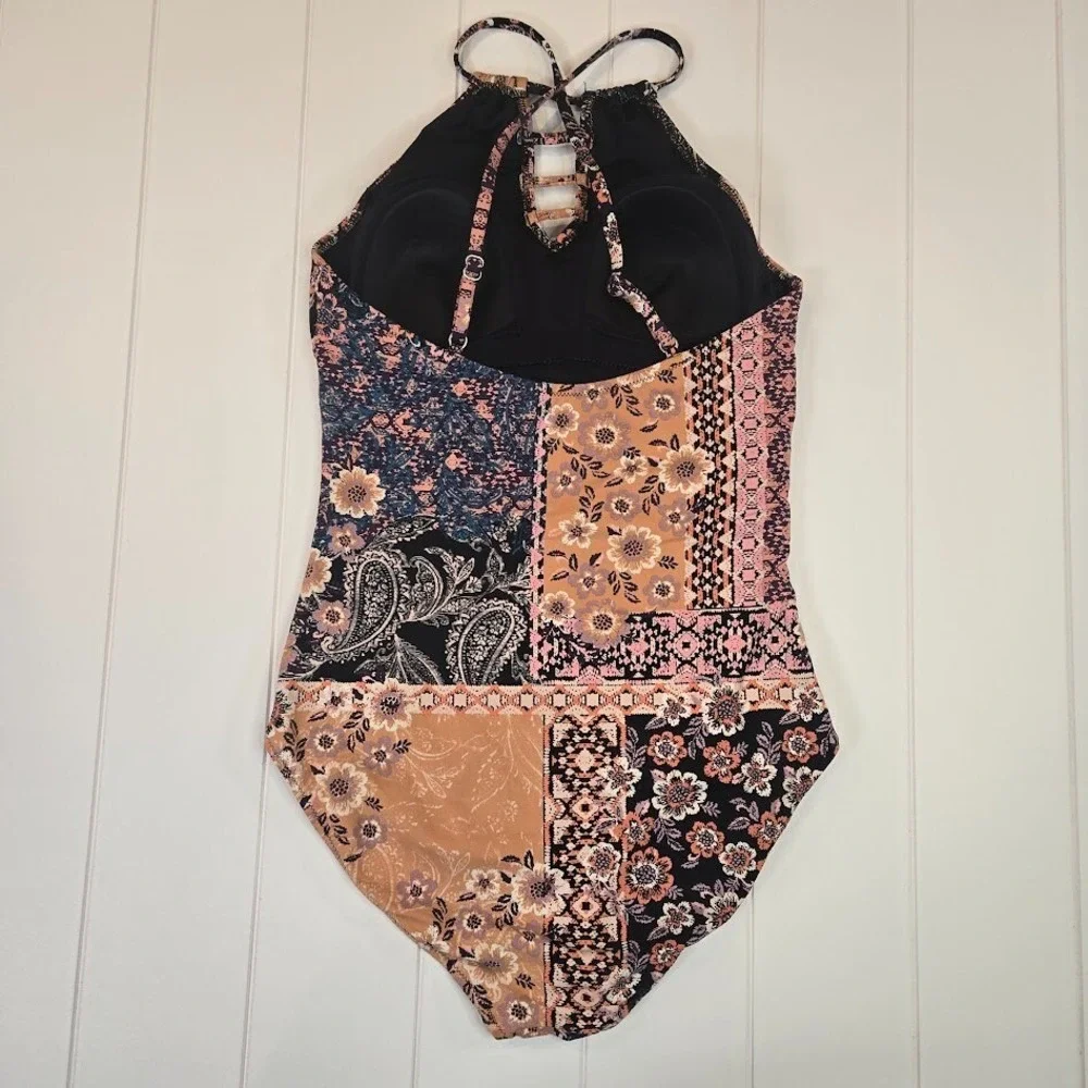 Garnet Hill Signature‎ High-Neck Lattice One-Piece Swimsuit Size 8 Patchwork